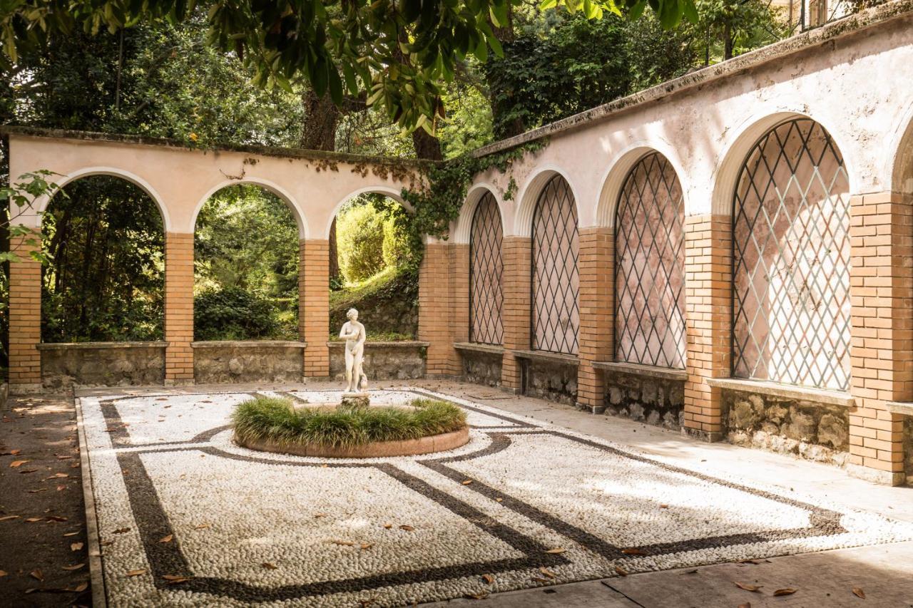 Villa Alceo Viggiù Esterno foto
