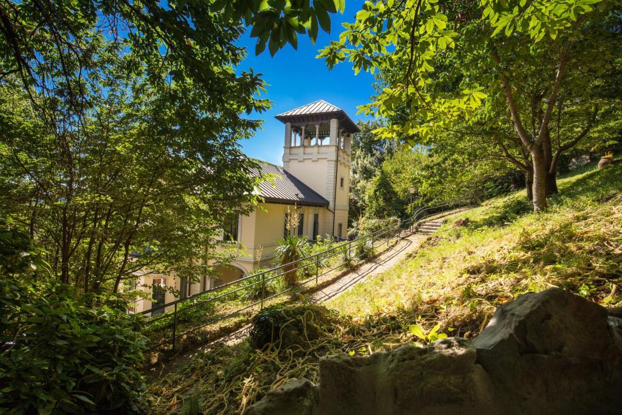 Villa Alceo Viggiù Esterno foto