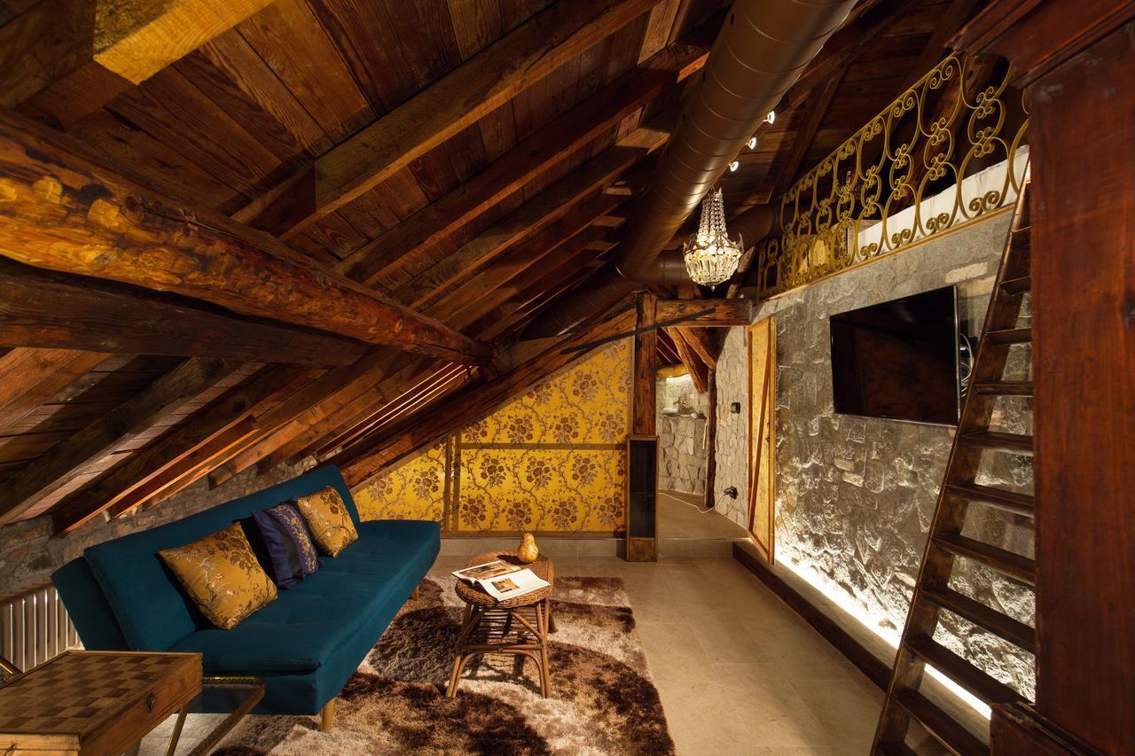 Villa Alceo Viggiù Esterno foto